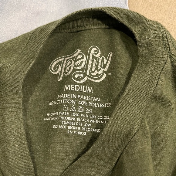 🎶Happy campers T-shirt 🎶 - Picture 7 of 17